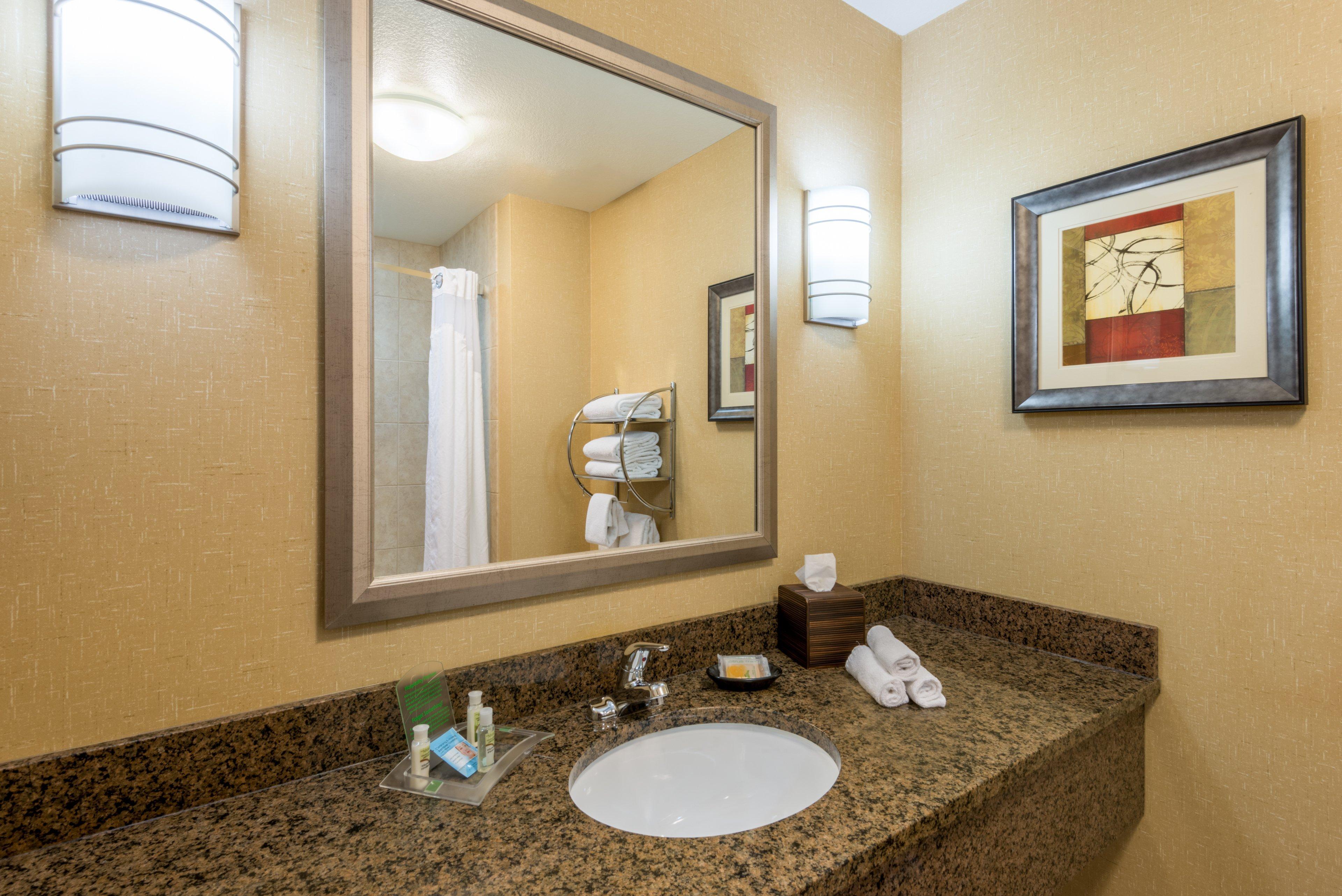 Holiday Inn Hotel & Suites Grand Junction-Airport By Ihg Екстериор снимка