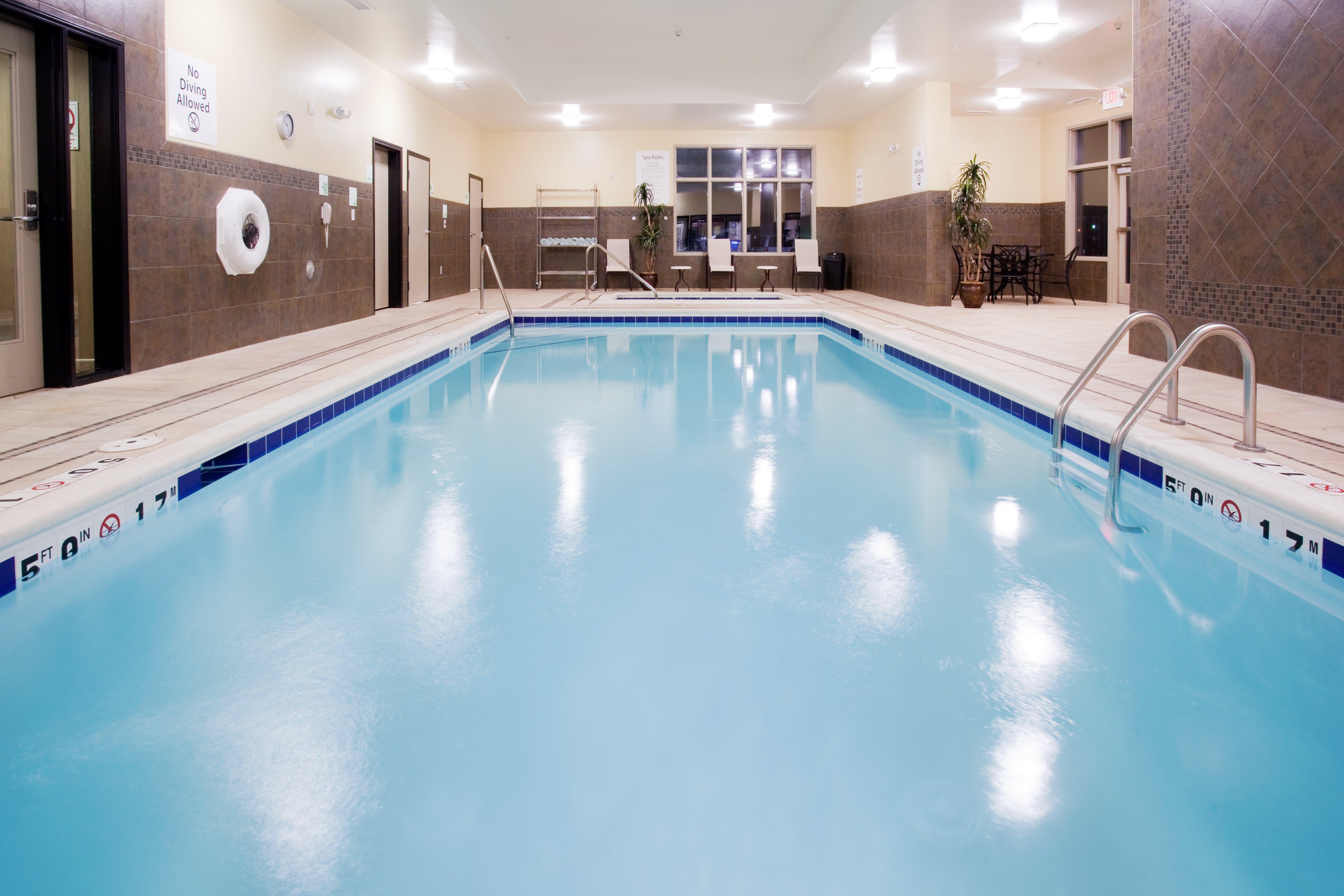 Holiday Inn Hotel & Suites Grand Junction-Airport By Ihg Екстериор снимка