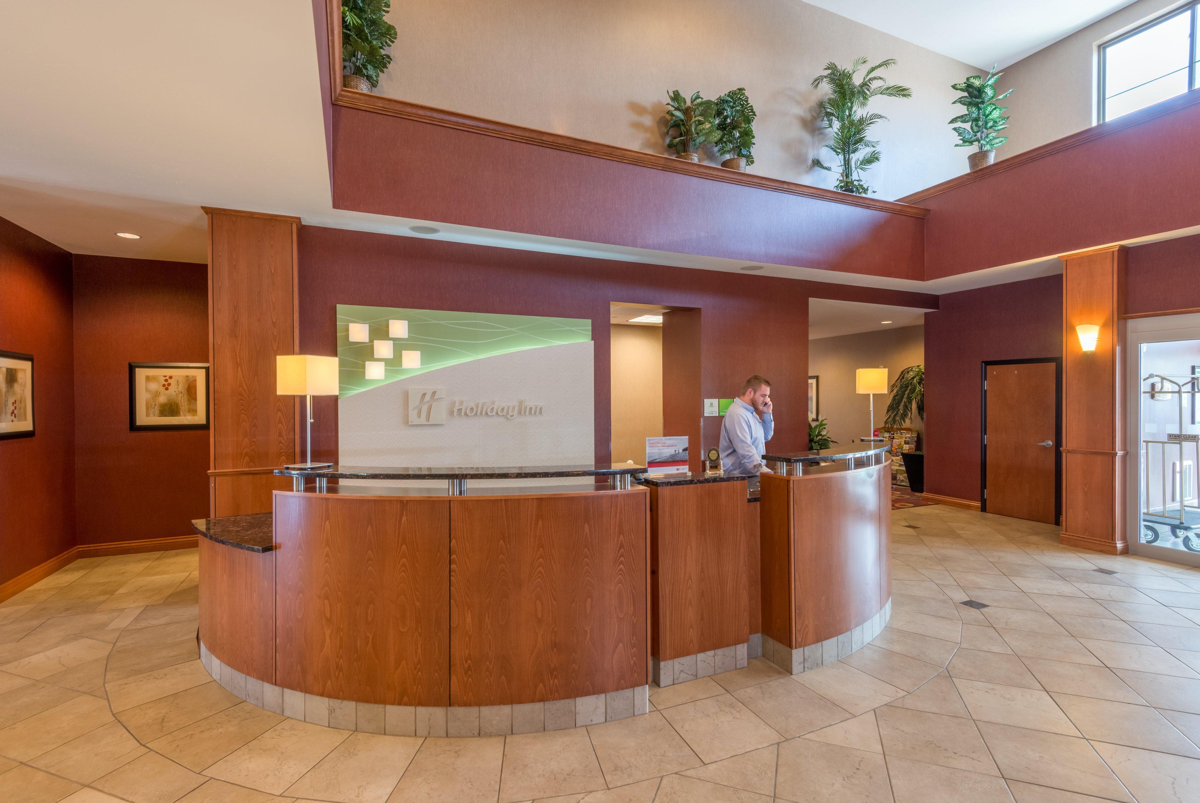 Holiday Inn Hotel & Suites Grand Junction-Airport By Ihg Екстериор снимка