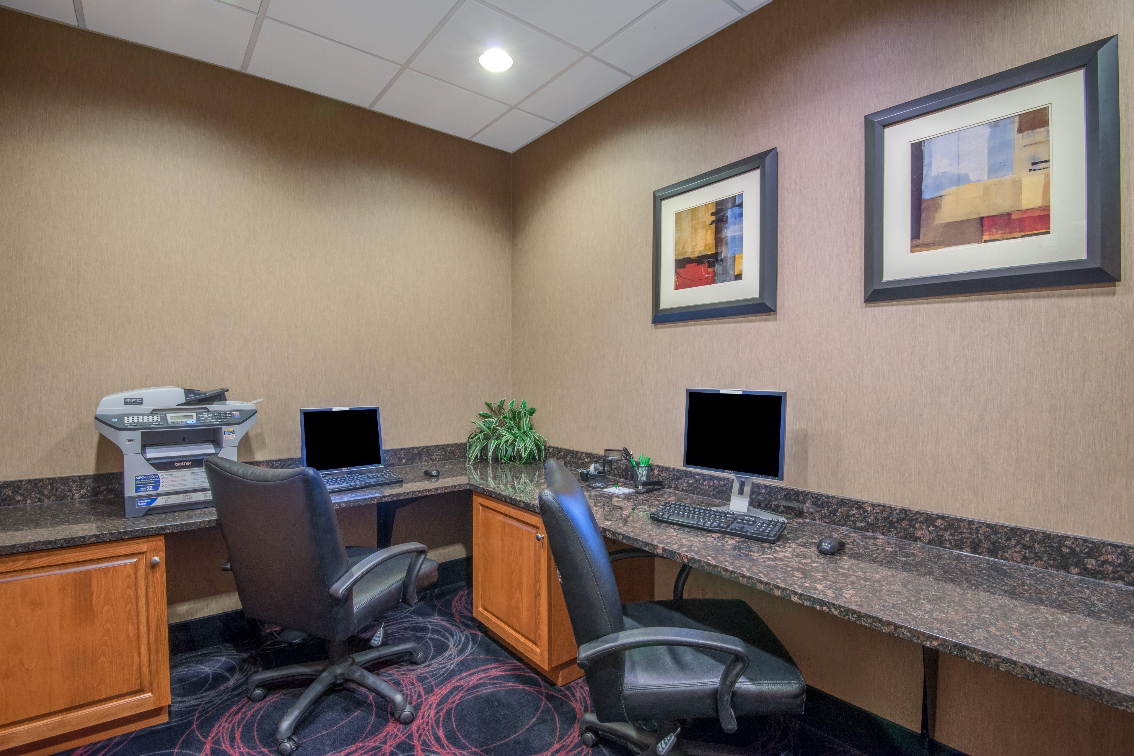 Holiday Inn Hotel & Suites Grand Junction-Airport By Ihg Екстериор снимка