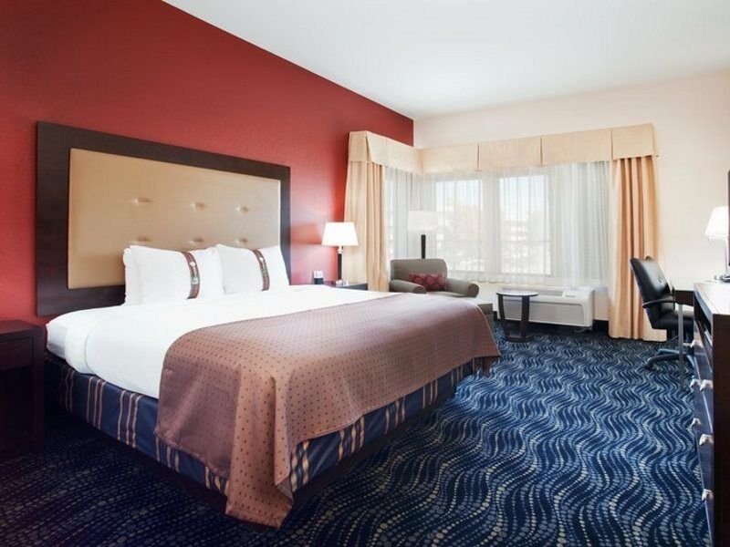 Holiday Inn Hotel & Suites Grand Junction-Airport By Ihg Екстериор снимка