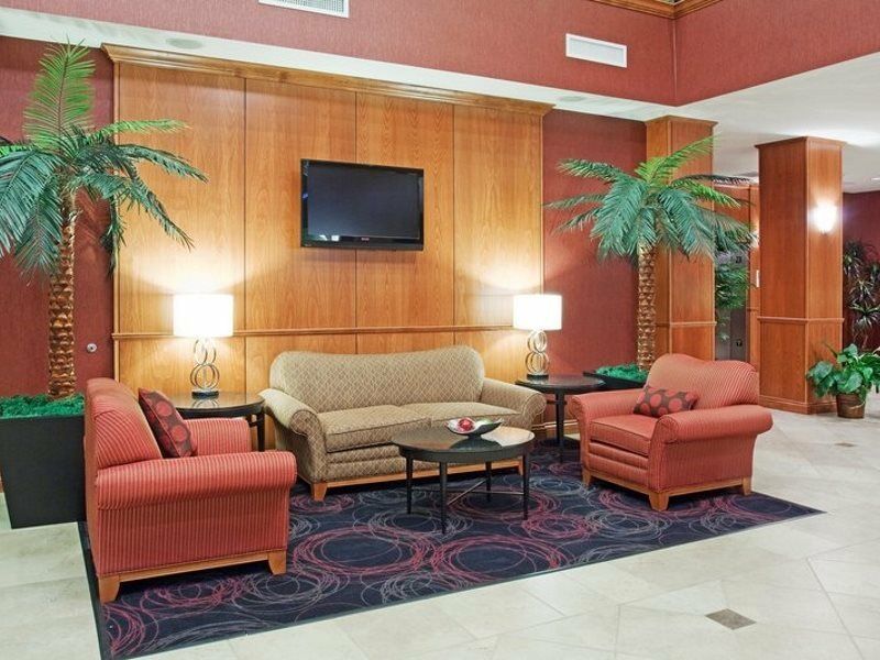 Holiday Inn Hotel & Suites Grand Junction-Airport By Ihg Екстериор снимка